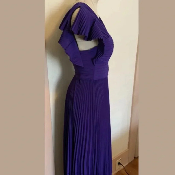 A.L.C. NWT Sorrento Accordion Pleated Midi Dress - Picture 8 of 10